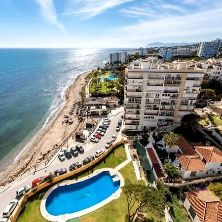 Beachfront Paradise *