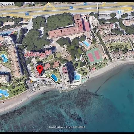 Apartment Beachfront Paradise