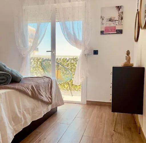 Apartmán Beachfront Paradise *