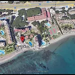 Beachfront Paradise Sitio de Calahonda