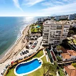 Beachfront Paradise Sitio de Calahonda